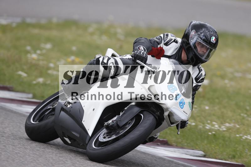 /09 19.04.2026  Caremotion get faster ADR/Gruppe gruen/816